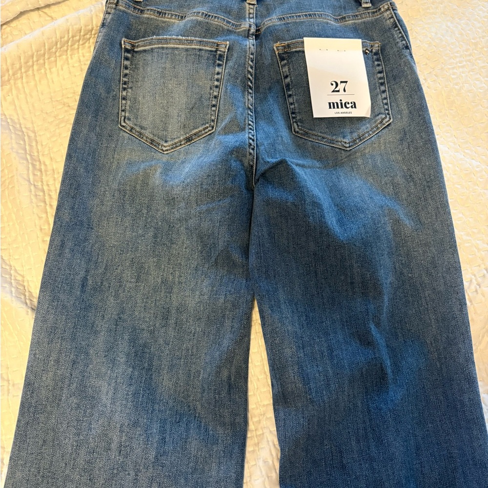Stylish Blue Flare Jeans - Picture 3 of 4